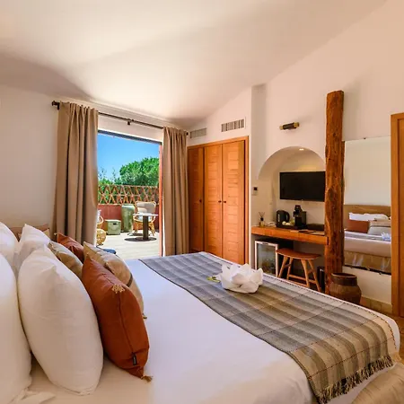 Les Bergeries De Palombaggia 호텔