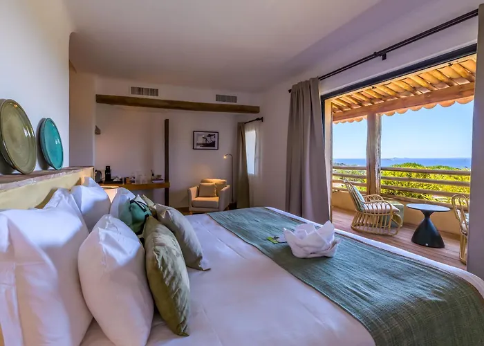 Les Bergeries De Palombaggia 호텔