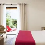 Hotel Les Bergeries De Palombaggia 5*
