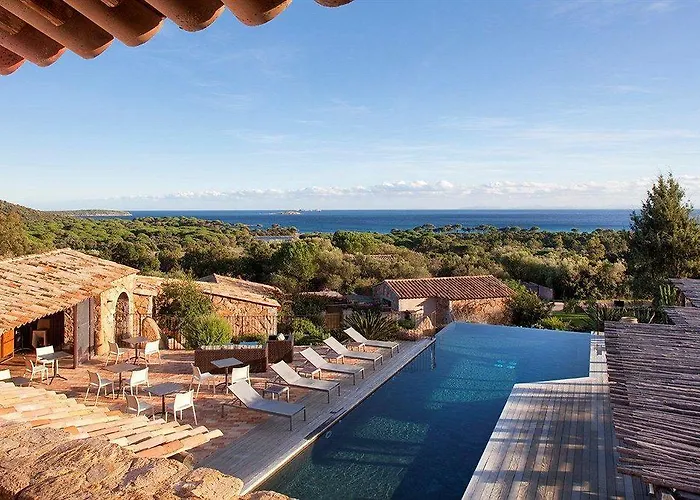 Otel Les Bergeries De Palombaggia